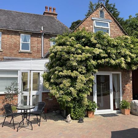 The Corner House, 36, Broadway Road, Lejlighed Evesham Eksteriør billede