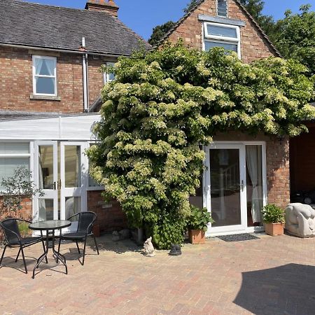 The Corner House, 36, Broadway Road, Lejlighed Evesham Eksteriør billede
